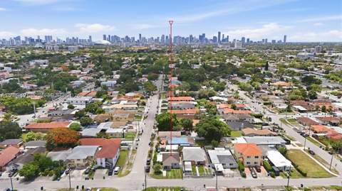301 SW 36th Ave, Miami FL - photo 9 of 25
