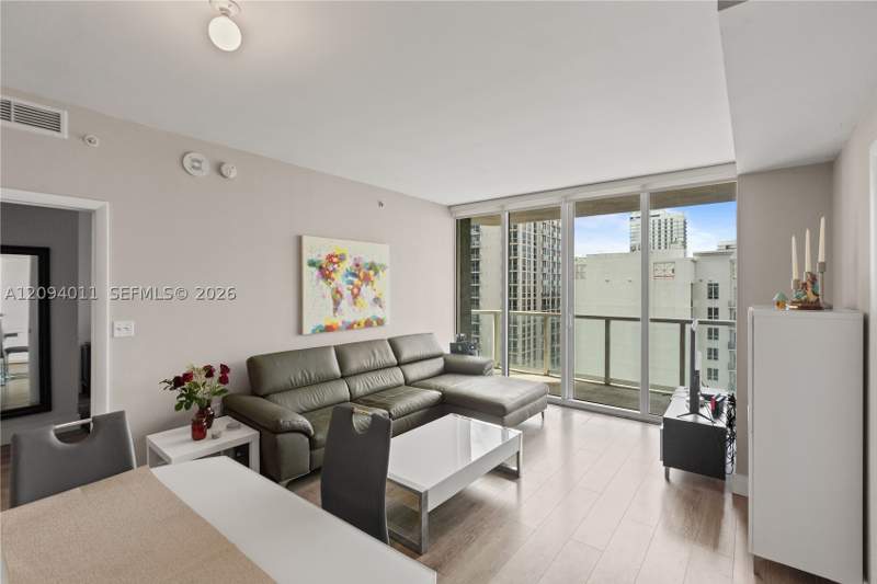 2 bedroom Condominium at 244 Biscayne Blvd 2410, Vizcayne North Condo, Miami — photo 4