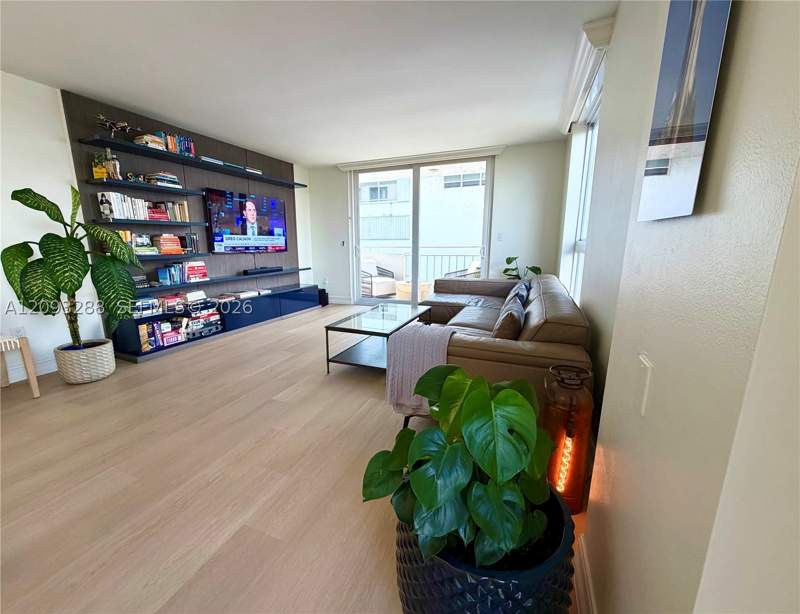 2 bedroom Condominium at 9721 E Bay Harbor Dr 5A, Island Place At Bay Harbo, Bay Harbor Islands — photo 3