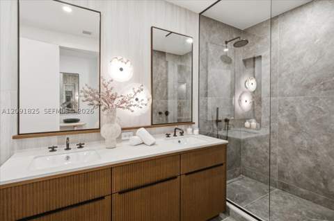2200 Brickell Ave Gv04, Miami FL - photo 9 of 45