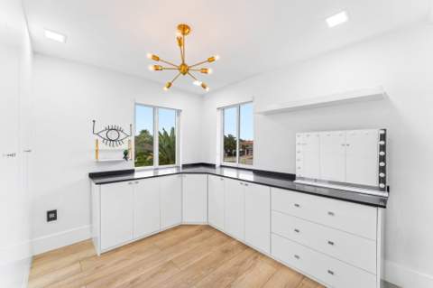 15015 NW 88th Court, Miami Lakes FL - photo 17 of 39