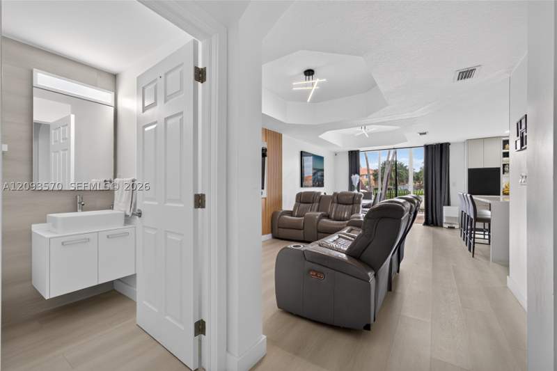3 bedroom Condominium at 15266 SW 30th Ter, Egret Lakes Estates Sec 2, Miami — photo 4