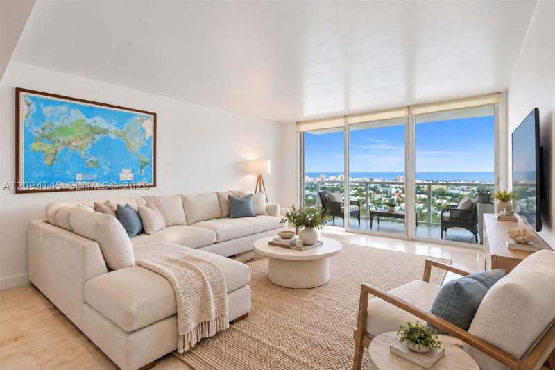 1 bedroom Condominium at 650 West Ave 2206, The Floridian Condo, Miami Beach — photo 2