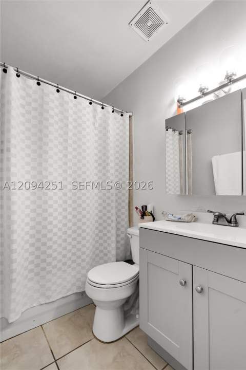 21466 NW 40th Cir Ct, Miami Gardens FL - photo 22 of 26