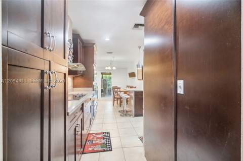19901 Highland Lakes Blvd, Miami FL - photo 22 of 44