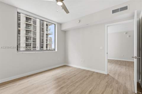 697 N Miami Ave 1810, Miami FL - photo 16 of 33