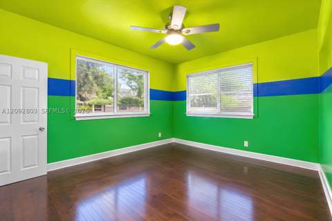 405 NE 150th St, Miami FL - photo 14 of 35