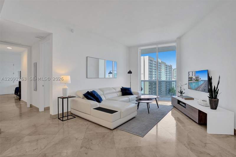 2 bedroom Condominium at 16001 Collins Ave 805, Tdr Tower I Condo, Sunny Isles Beach — photo 4