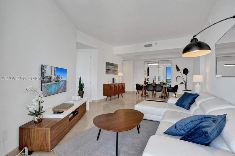 2 bedroom Condominium at 16001 Collins Ave 805, Tdr Tower I Condo, Sunny Isles Beach — photo 5