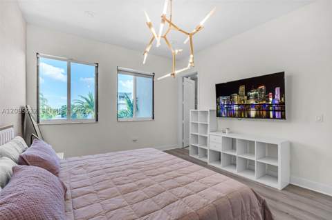 10365 NW 66th St, Doral FL - photo 11 of 16