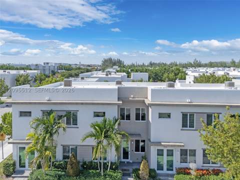 10365 NW 66th St, Doral FL - photo 15 of 16