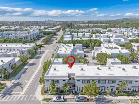 10365 NW 66th St, Doral FL - photo 16 of 16