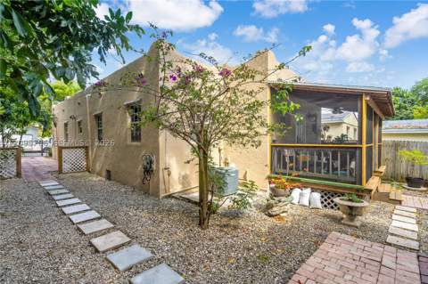 7611 NW 3rd Ave, Miami FL - photo 16 of 23