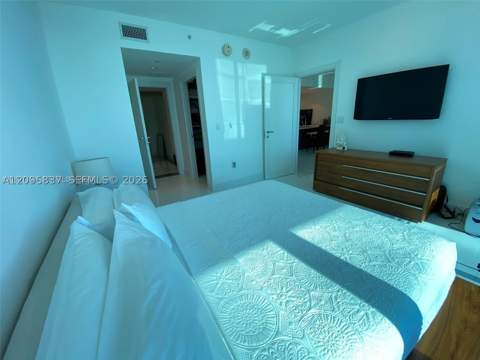 200 Biscayne Boulevard Way 4011, Miami FL - photo 10 of 27