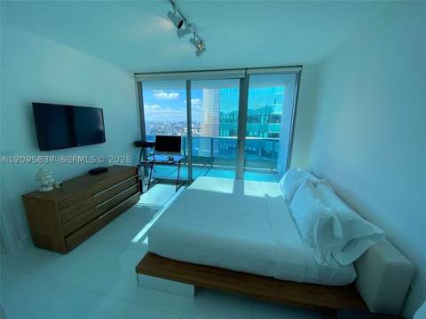 200 Biscayne Boulevard Way 4011, Miami FL - photo 11 of 27