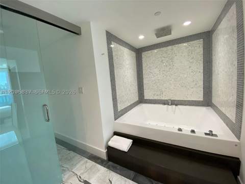 200 Biscayne Boulevard Way 4011, Miami FL - photo 13 of 27