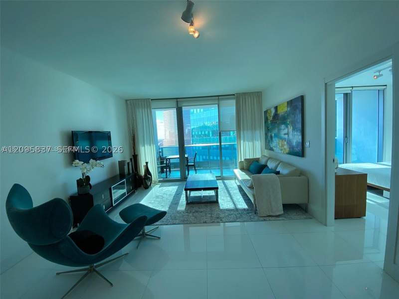 1 bedroom Condominium at 200 Biscayne Boulevard Way 4011, Epic West Condo, Miami — photo 4