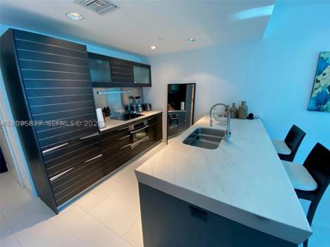200 Biscayne Boulevard Way 4011, Miami FL - photo 7 of 27