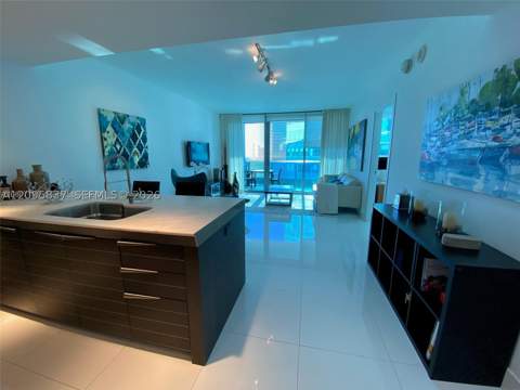 200 Biscayne Boulevard Way 4011, Miami FL - photo 8 of 27