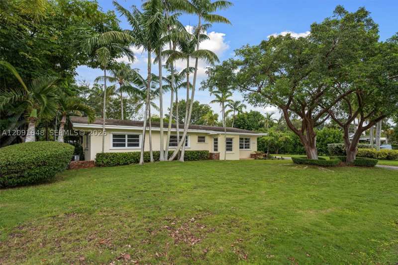 3 bedroom SingleFamilyResidence at 13820 SW 74th Ct, Herman Heights Sec 1, Palmetto Bay — photo 1