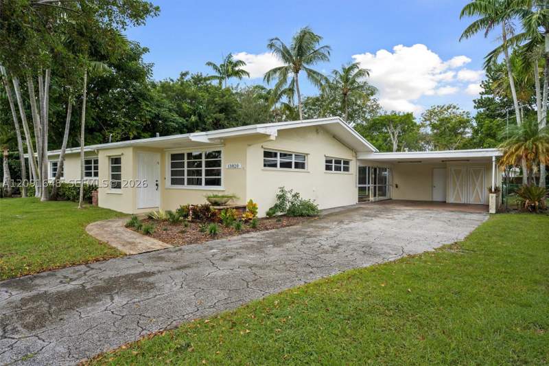 3 bedroom SingleFamilyResidence at 13820 SW 74th Ct, Herman Heights Sec 1, Palmetto Bay — photo 3