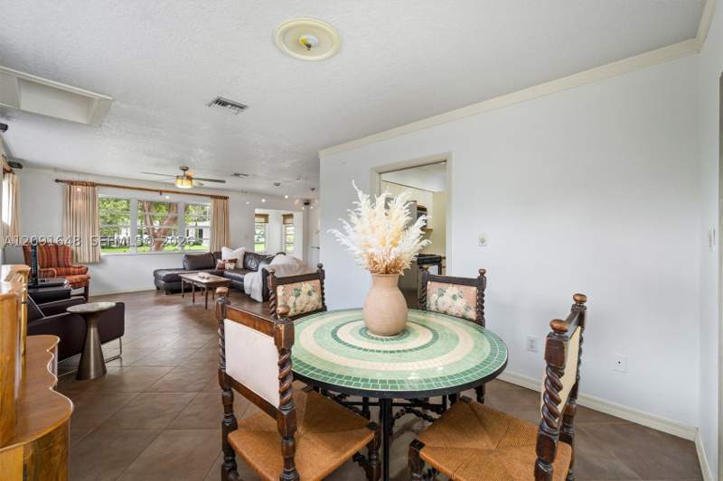 3 bedroom SingleFamilyResidence at 13820 SW 74th Ct, Herman Heights Sec 1, Palmetto Bay — photo 5