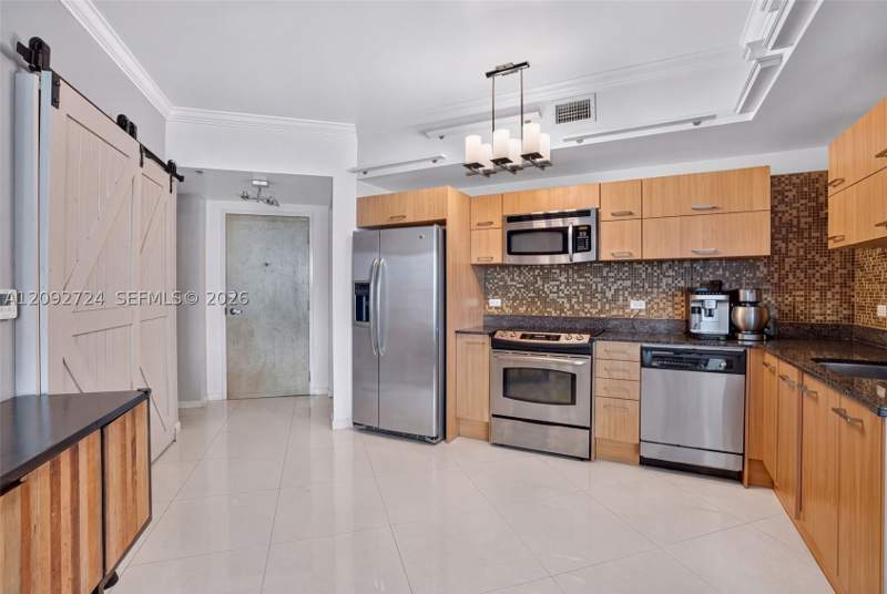 3 bedroom Condominium at 350 S Miami Ave 3602, Wind Condo, Miami — photo 2