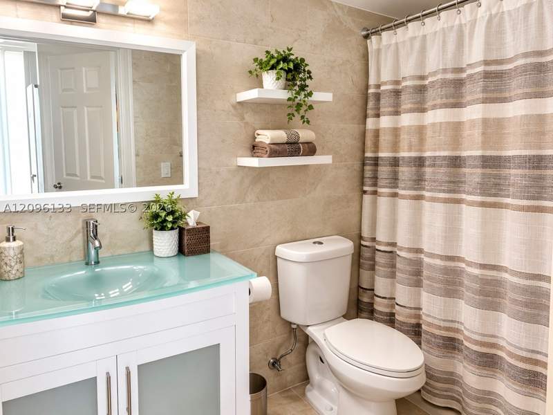 2 bedroom Condominium at 2425 SW 27th Ave 1401, Catalonia Condo, Miami — photo 4