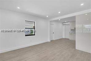 2121 NW 86th Ter, Miami FL - photo 8 of 30