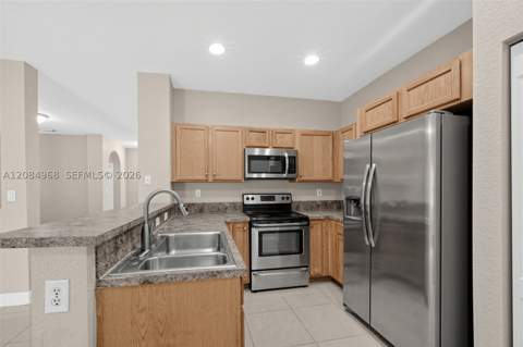 27415 SW 142nd Ave, Homestead FL - photo 6 of 25