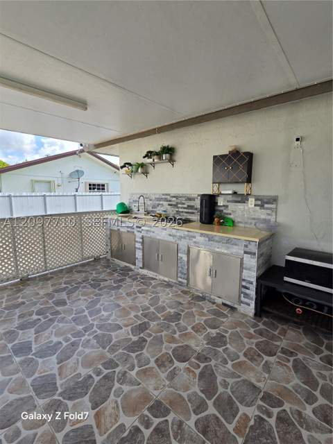 16884 SW 109th Ct, Miami FL - photo 15 of 18