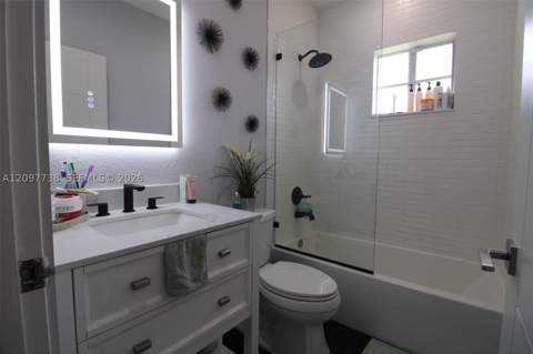 3481 NW 212th St, Miami Gardens FL - photo 18 of 51
