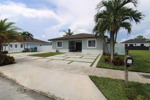 3481 NW 212th St, Miami Gardens FL - photo 8 of 51