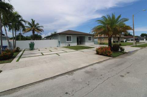 3481 NW 212th St, Miami Gardens FL - photo 9 of 51