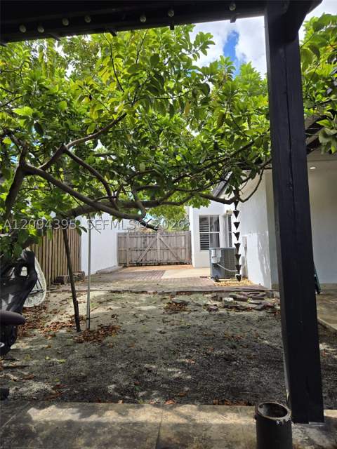 811 NW 133rd Ct, Miami FL - photo 18 of 33