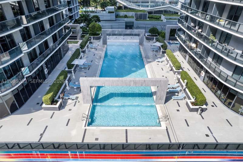 1 bedroom Condominium at 45 SW 9th St 1005, Brickell Heights East Con, Miami — photo 2