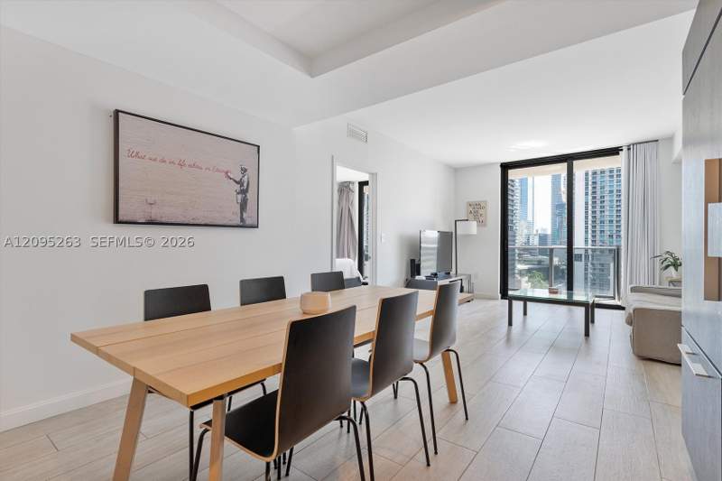 1 bedroom Condominium at 45 SW 9th St 1005, Brickell Heights East Con, Miami — photo 4