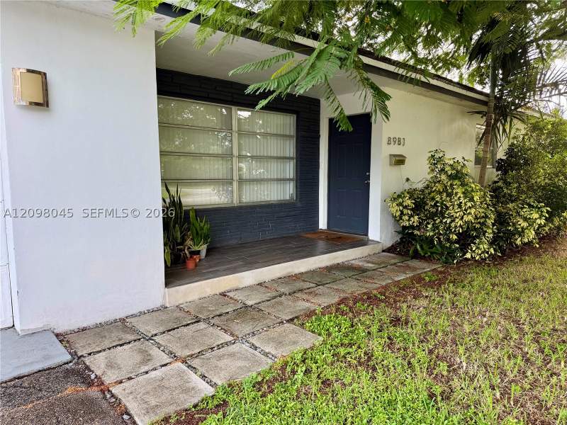 4 bedroom SingleFamilyResidence at 8981 SW 57th Ter, Darlington Manor, Miami — photo 2