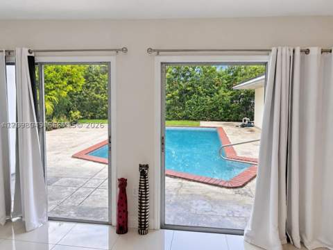8981 SW 57th Ter, Miami FL - photo 9 of 23