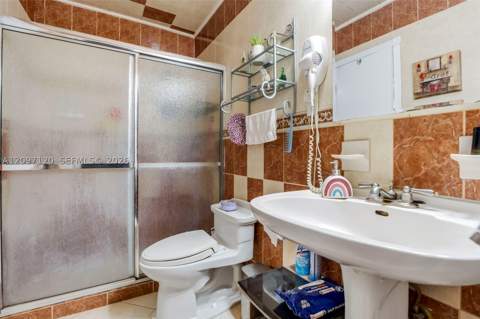 17731 SW 112th Ave, Miami FL - photo 21 of 45