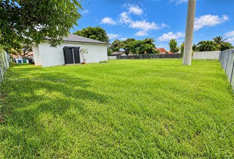 13601 Harrison St, Miami FL - photo 16 of 16