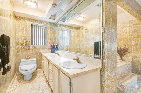 633 NE 119th St, Biscayne Park FL - photo 13 of 30