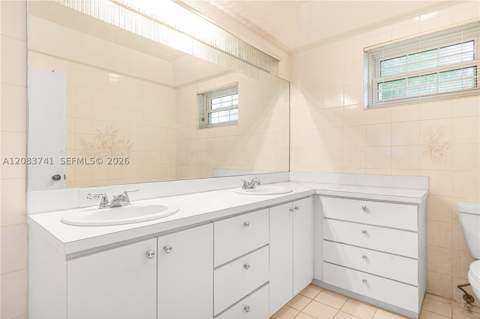 633 NE 119th St, Biscayne Park FL - photo 20 of 30