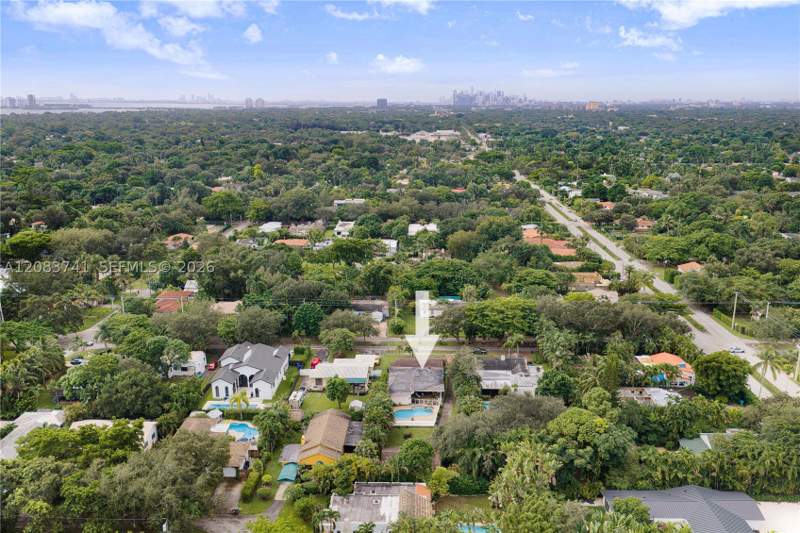 4 bedroom SingleFamilyResidence at 633 NE 119th St, Griffing Biscayne Park Es, Biscayne Park — photo 3