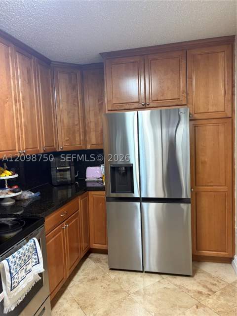 3375 N Country Club Dr 605, Aventura FL - photo 11 of 13