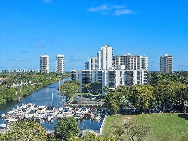 2 bedroom Condominium at 3375 N Country Club Dr 605, Bonavista Condo, Aventura — photo 3