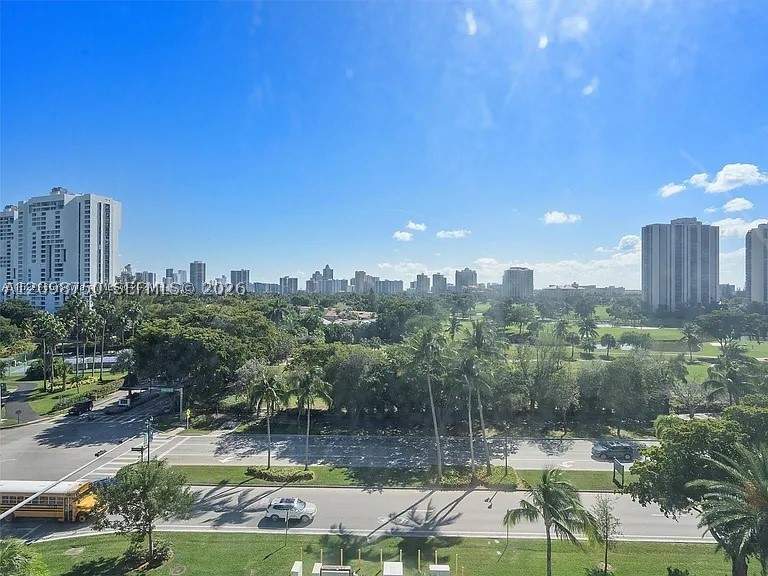 2 bedroom Condominium at 3375 N Country Club Dr 605, Bonavista Condo, Aventura — photo 4