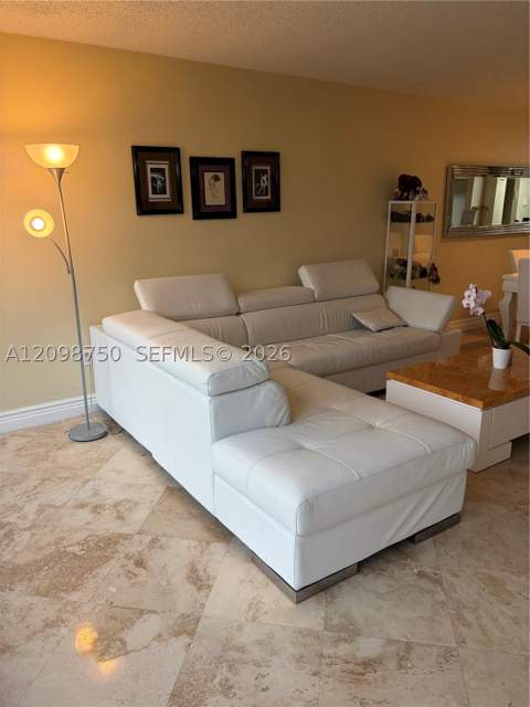 3375 N Country Club Dr 605, Aventura FL - photo 7 of 13