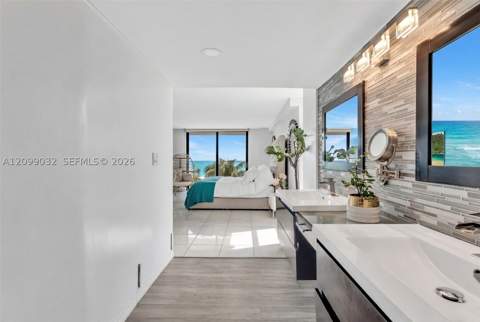 6061 Collins Ave 5F, Miami Beach FL - photo 10 of 17