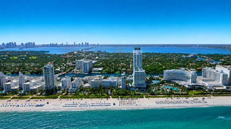 2 bedroom Condominium at 4401 Collins Ave 2610/2612, Fontainebleau II Tresor, Miami Beach — photo 1